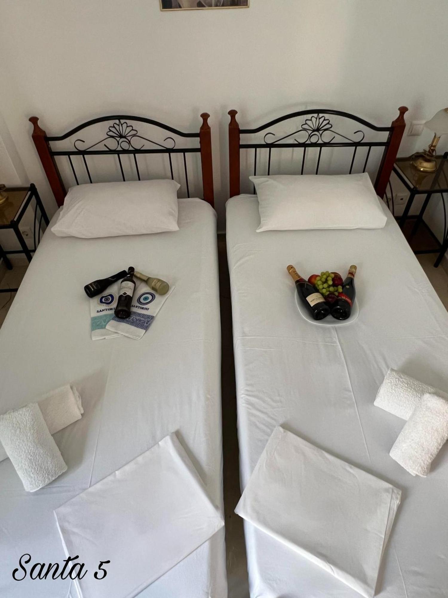 Santa Magia Hotel Kamari  Room photo